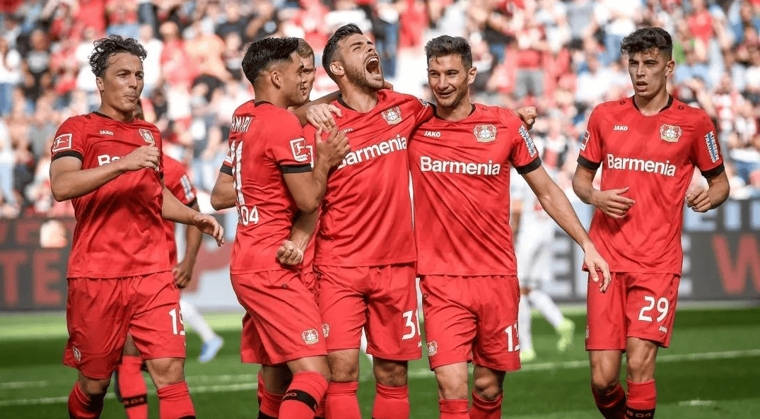 清晨法兰克福遗憾出局——德甲节点到来；质疑声仍在；医务组通报恢复的简单介绍