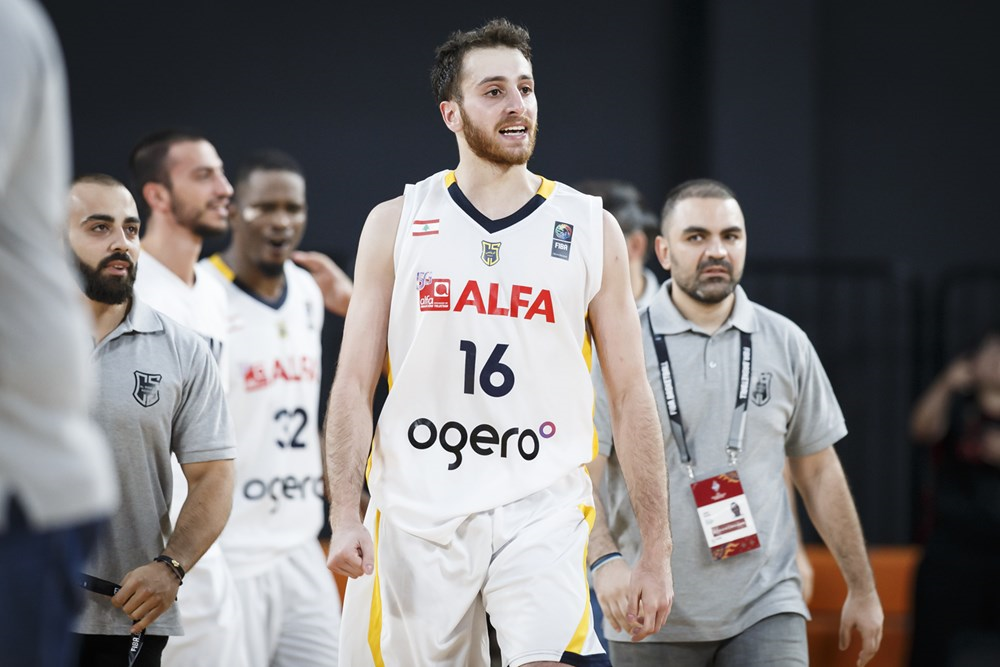 摩纳哥训练开放日，转会期豪取连胜引欢呼，亚冠在即，轮换策略成焦点的简单介绍