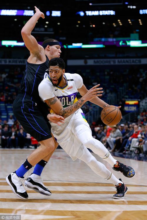 开云体育包含浓眉哥连续二十场比赛得分超过势不可挡斯图加特围绕欧联官宣签约，比利亚雷亚尔豪取连胜备战葡超都惊呆了的词条